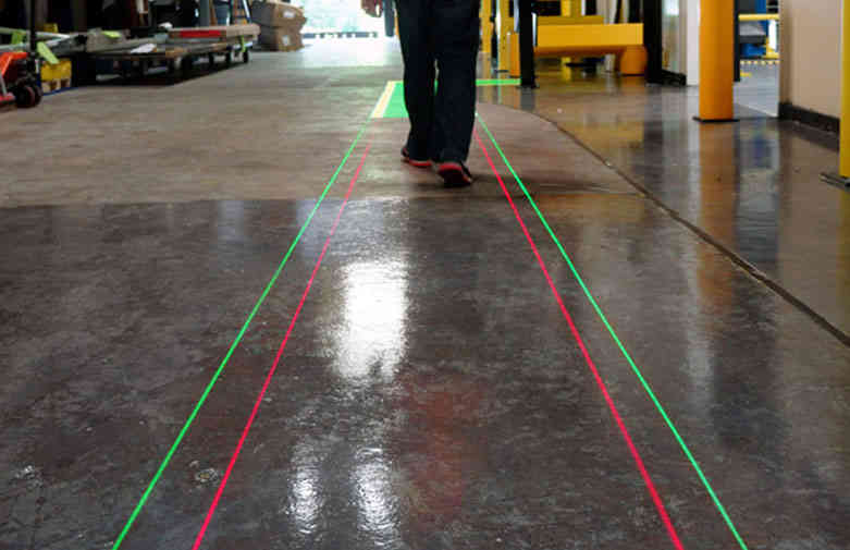 Jak se liš&iacute; laserov&yacute; virtu&aacute;ln&iacute; chodn&iacute;k? | Toptree