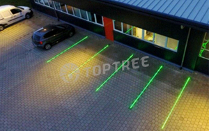 Laserowy system znakowania podł&oacute;g linii parkowania